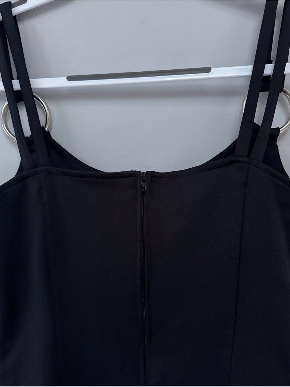 Cache Ring Strap Bodysuit - Picture 4 of 4